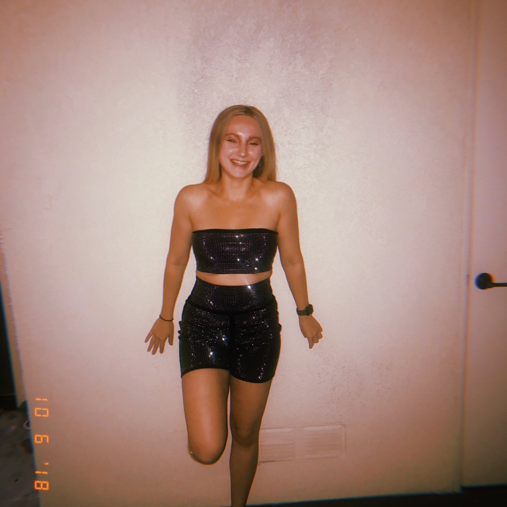 I am Gia sparkly black set